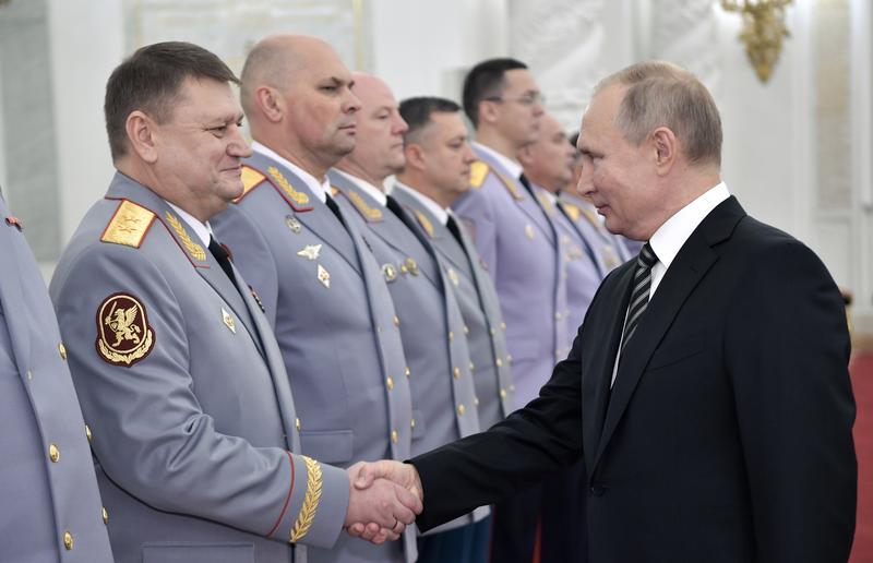Rusia îl înlocuieşte în funcţie pe şeful logisticii militare, generalul Mihail Mizinţev. Cine este Alexei Kuzmenkov, noul șef