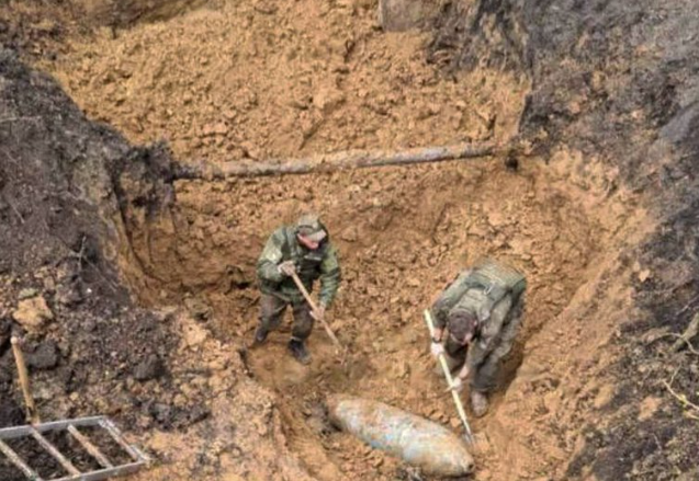 Evacuări în masă, cu mii de oameni, în orașul rus Belgorod: O bombă a fost găsită în apropierea locului exploziei de joi