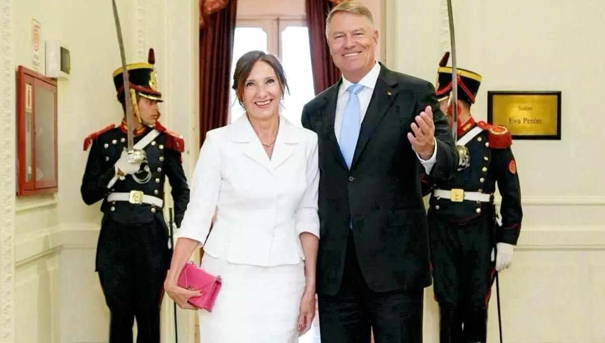 Ce ținută a purtat Carmen Iohannis în vizita pe care a făcut-o alături de soțul său în Argentina – FOTO