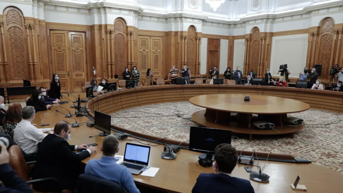 Dezbaterile privind abuzul în serviciu, reluate de Comisia juridică a Camerei Deputaților
