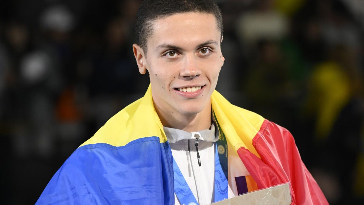 Ce le transmite David Popovici românilor la zi de sărbătoare: „Faceţi sport!”