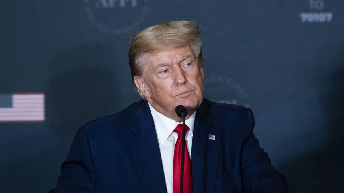 Donald Trump se pregătește să fie arestat. Devine oficial primul fost președinte care se confruntă cu acuzații penale