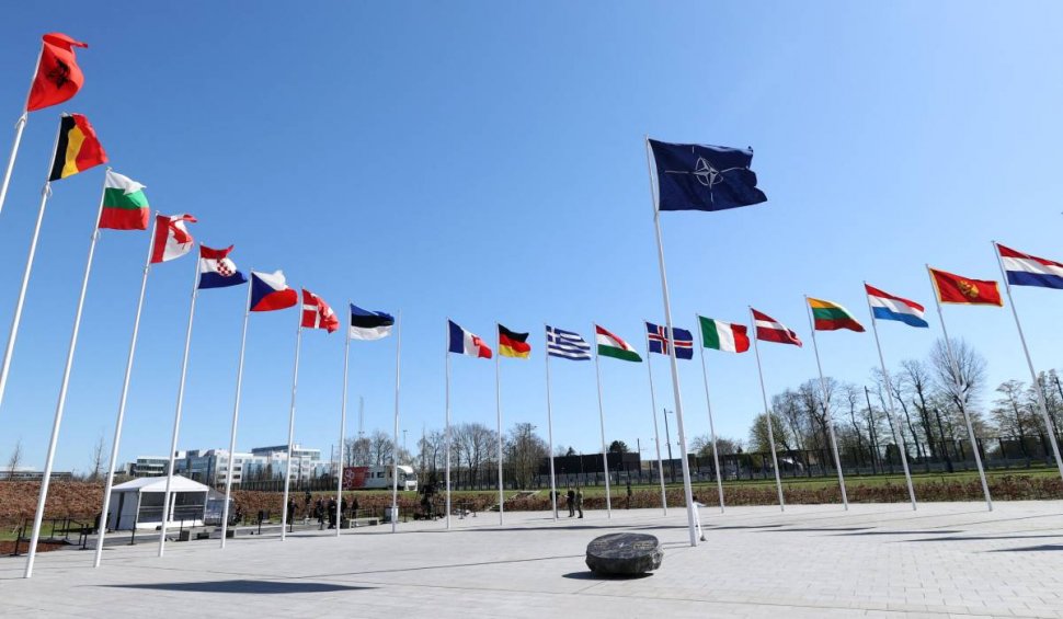 Oficial! Finlanda a intrat în NATO. Jens Stoltenberg: „Îi urăm bun venit. Vom lansa steagul finlandez aici la sediul organizației, pentru prima dată”