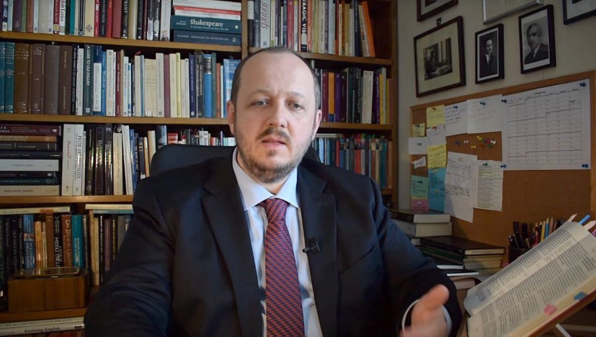Adrian Papahagi, despre ÎPS Teodosie: „Episcopul putred de corupt, rușinea BOR”