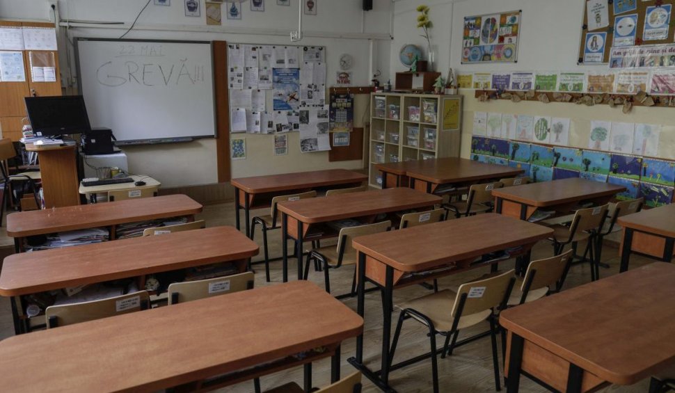 Greva generală continuă. Cadrele didactice susțin că nu vor încheia mediile elevilor