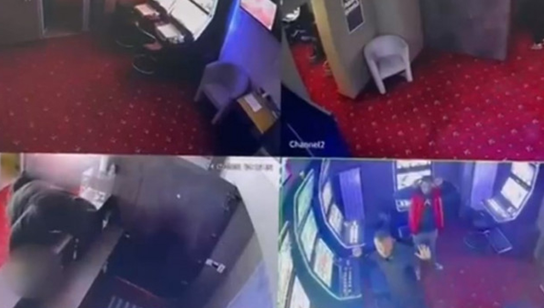 Jaf armat în județul Arad. Doi bărbați înarmați și cu cagule au furat mii de lei