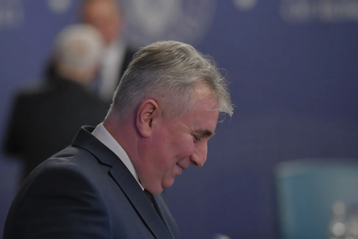 Șeful Consiliului Naţional de Etică a Cercetării Ştiinţifice își dă demisia după decizia în cazul tezei de doctorat semnată de Lucian Bode