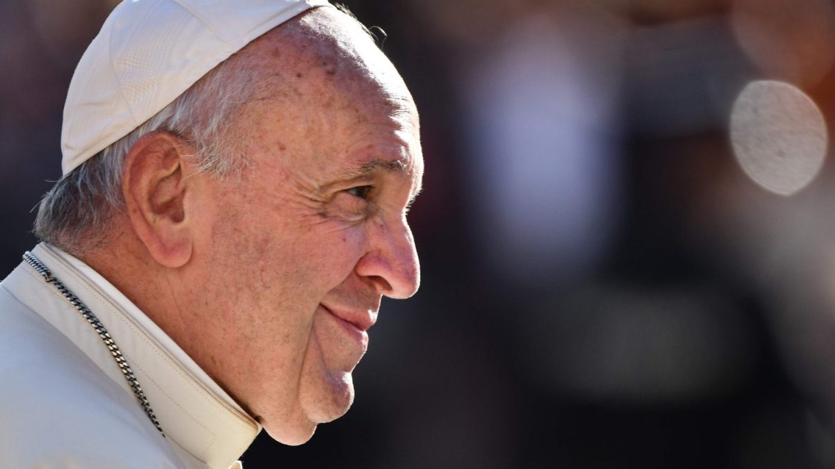 Papa Francisc: „Europa este în criză din cauza consumerismului și a scăderii natalității”