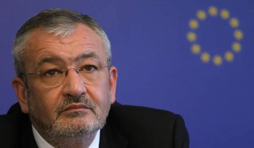 Sebastian Vlădescu s-a prezentat la Secția 6 de poliție pentru a fi încarcerat
