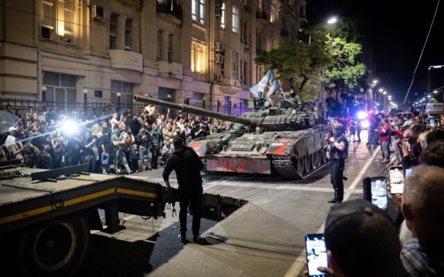 Acţiunea din Rusia a stârnit atenţia la nivel global. Investitorii urmăresc acum posibilele efecte secundare ale revoltei anulate
