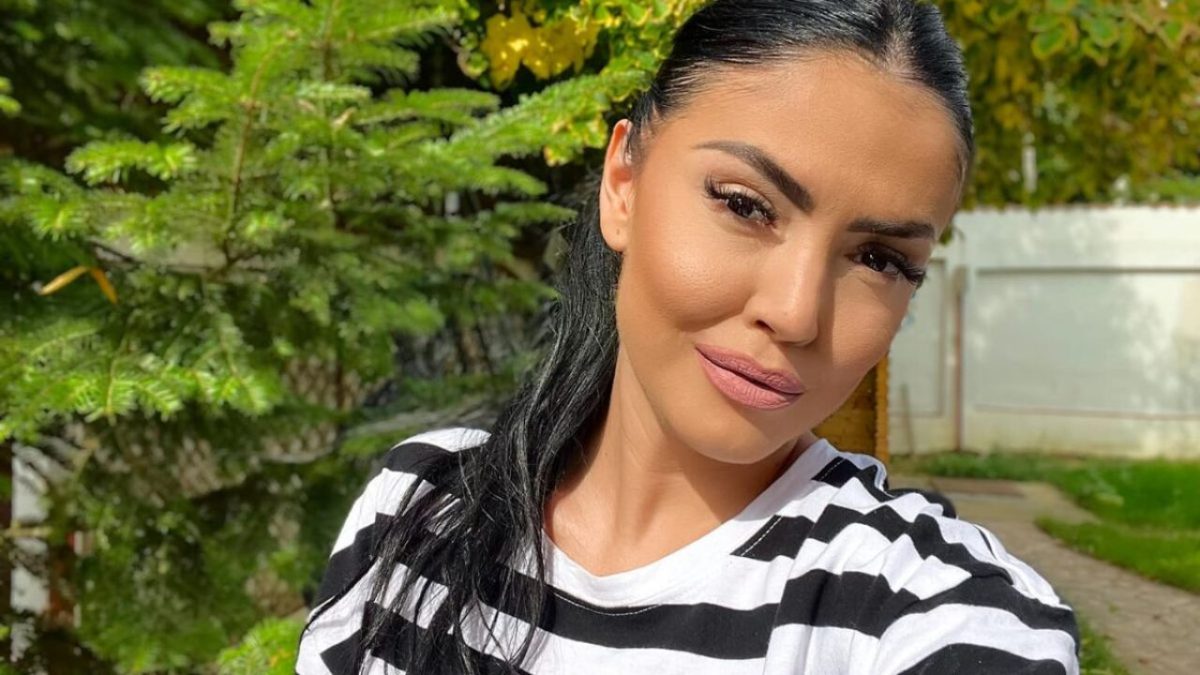 Andreea Mantea a vorbit despre boala cu care se confruntă încă din tinerețe. ,,Îmi este foarte greu…”