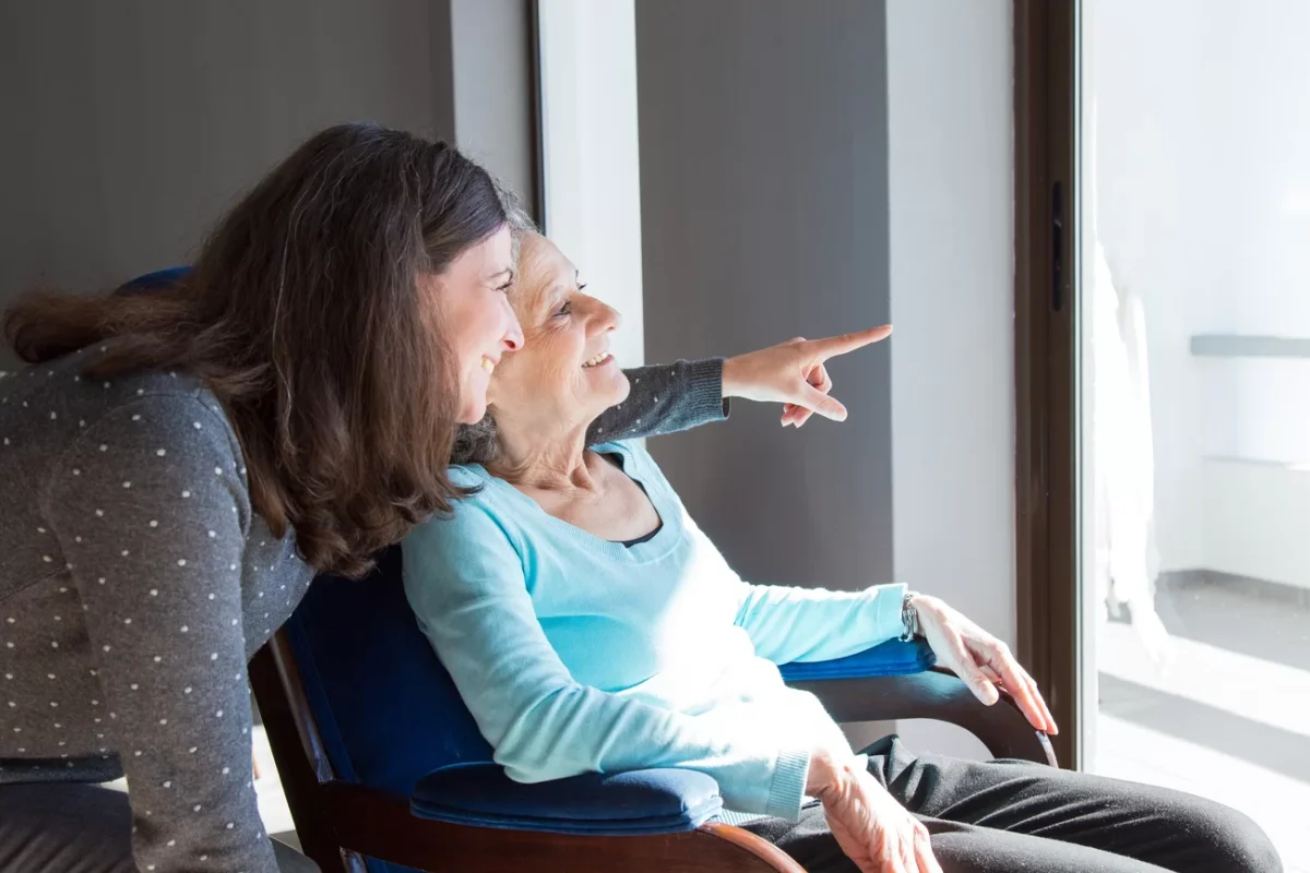 Noi controale la Iași în cămine de bătrâni, copii și persoane cu dizabilități. Ce sancțiuni au fost aplicate