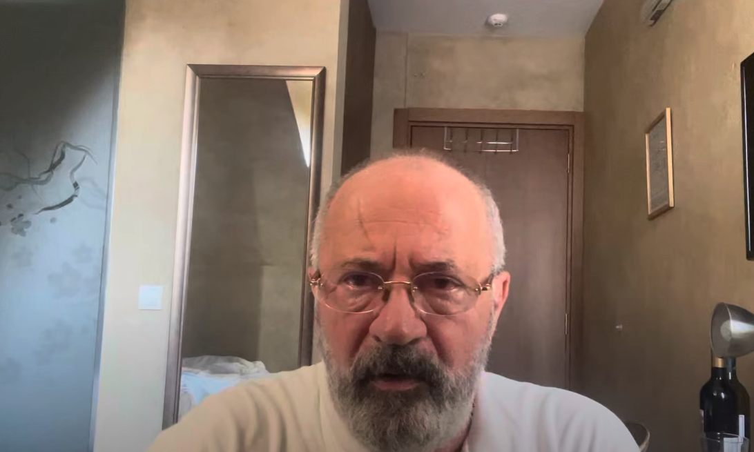 Pe urmele lui Băsescu