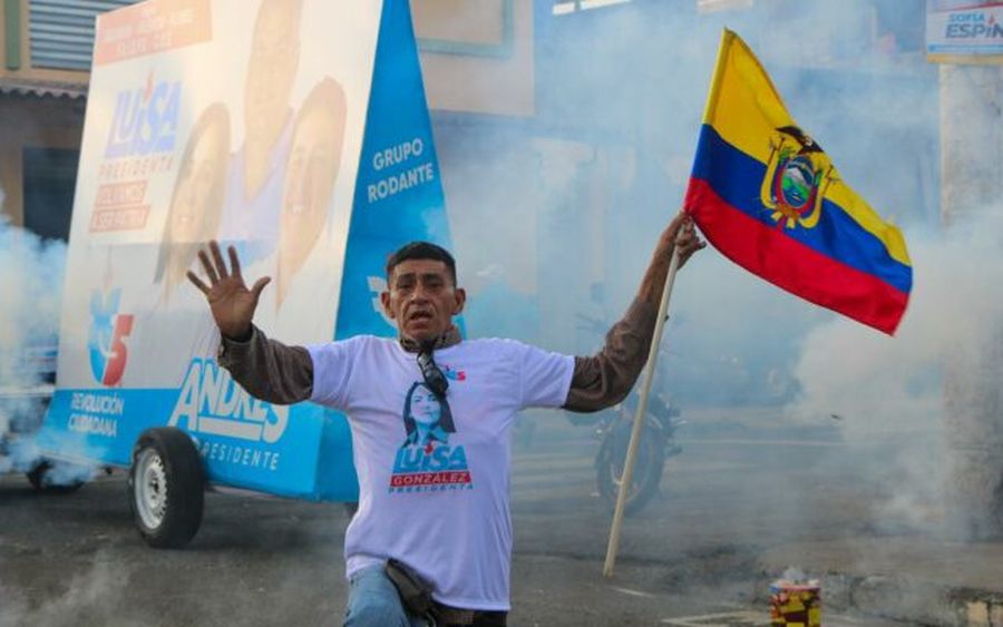 Alegeri prezidențiale în Ecuador, la mai bine de o săptămână după ce un candidat la alegeri a fost asasinat în timpul campaniei