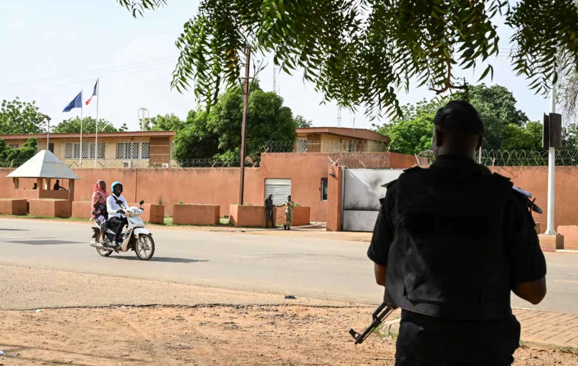 Uniunea Europeană are în vedere sancțiuni împotriva Nigerului, după ce forțele militare l-au destituit pe președintele Mohamed Bazoum