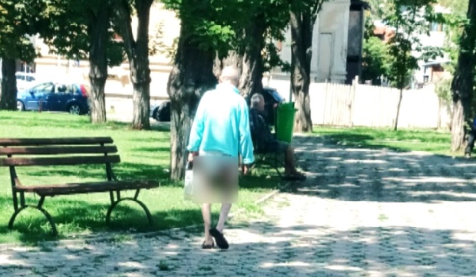 Pacient în scutec şi cu sondă urinară, găsit rătăcind pe o stradă din Buzău. Se anunţă anchetă la spitalul din care fugise