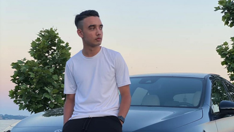 Tânărul lovit de skijet la Eforie este internat în spital cu răni grave. Mesajul mamei lui Eric: „Îi rog frumos pe toți”