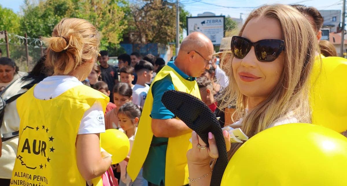 Laura Gherasim: Alege și tu să fii parte din schimbarea în bine a României! Donăm 20.000 de ghiozdane complet echipate