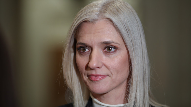 Alina Gorghiu semnalează cyberbullyingul și traumele adolescenților: „Le-am descoperit cu mare tristețe citind eseurile trimise la Ministerul Justiției”