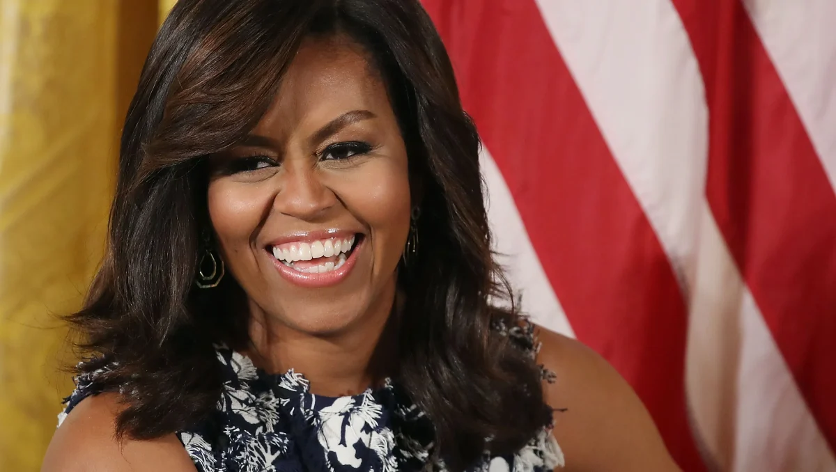Michelle Obama pregătește o candidatură la alegerile prezidențiale: „Așteptați luna noiembrie”