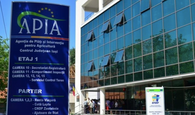 Sindicatul APIA avertizează: Plățile APIA pentru fermierii care lucrează până-n 50 ha, blocate!