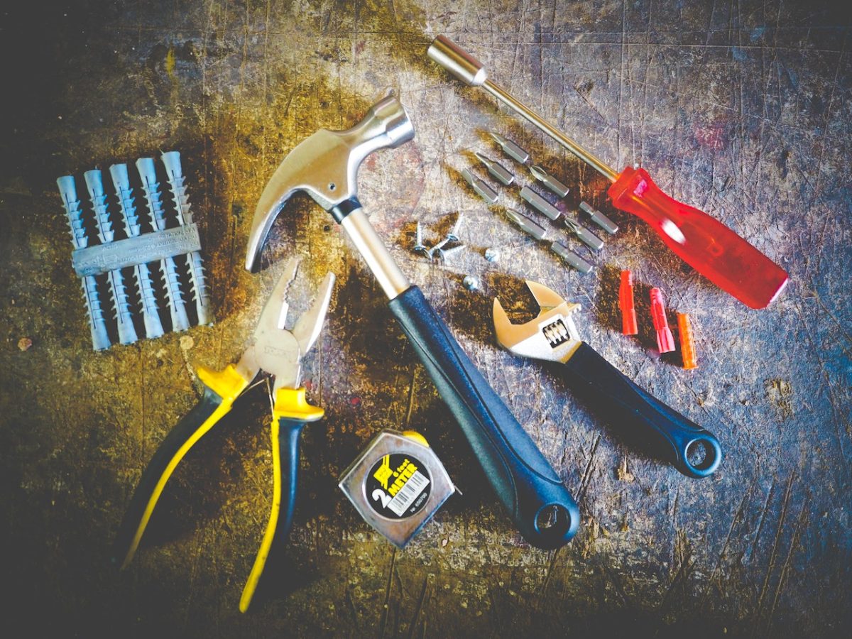 TOP 6 lucruri pe care orice bărbat ar trebui să le aibă în casă