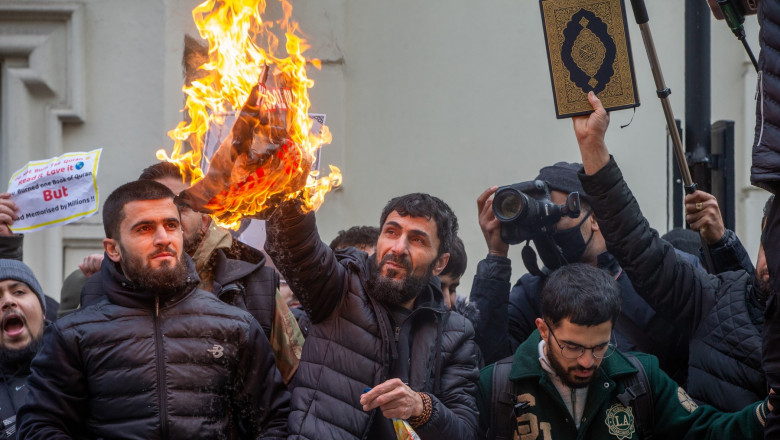 Arestări în Suedia după ce Coranul a fost ars încă o dată