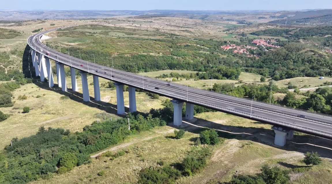 Au apărut fisuri pe unul dintre pilonii de pe autostrada A1. CNAIR pregătește o expertiză – VIDEO