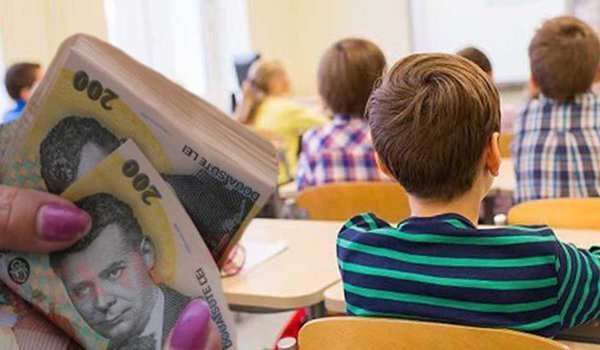 Când se dau bursele pentru elevi. Cât au de așteptat până văd banii