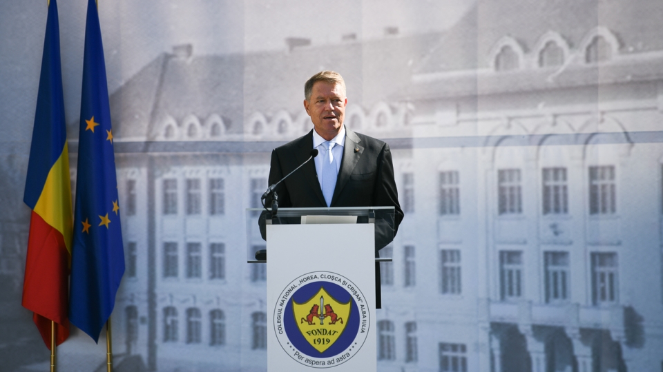 Klaus Iohannis, la deschiderea noului an școlar: „Consumul de droguri este o problemă tot mai mare în societatea noastră” – VIDEO