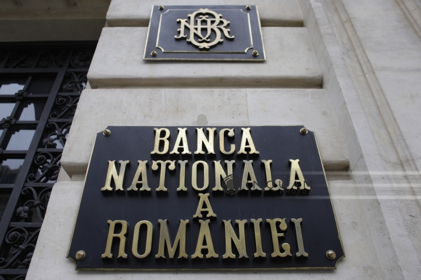 BNR dă asigurări că nu a fost implicată în decizia de a limita plățile în numerar ale românilor
