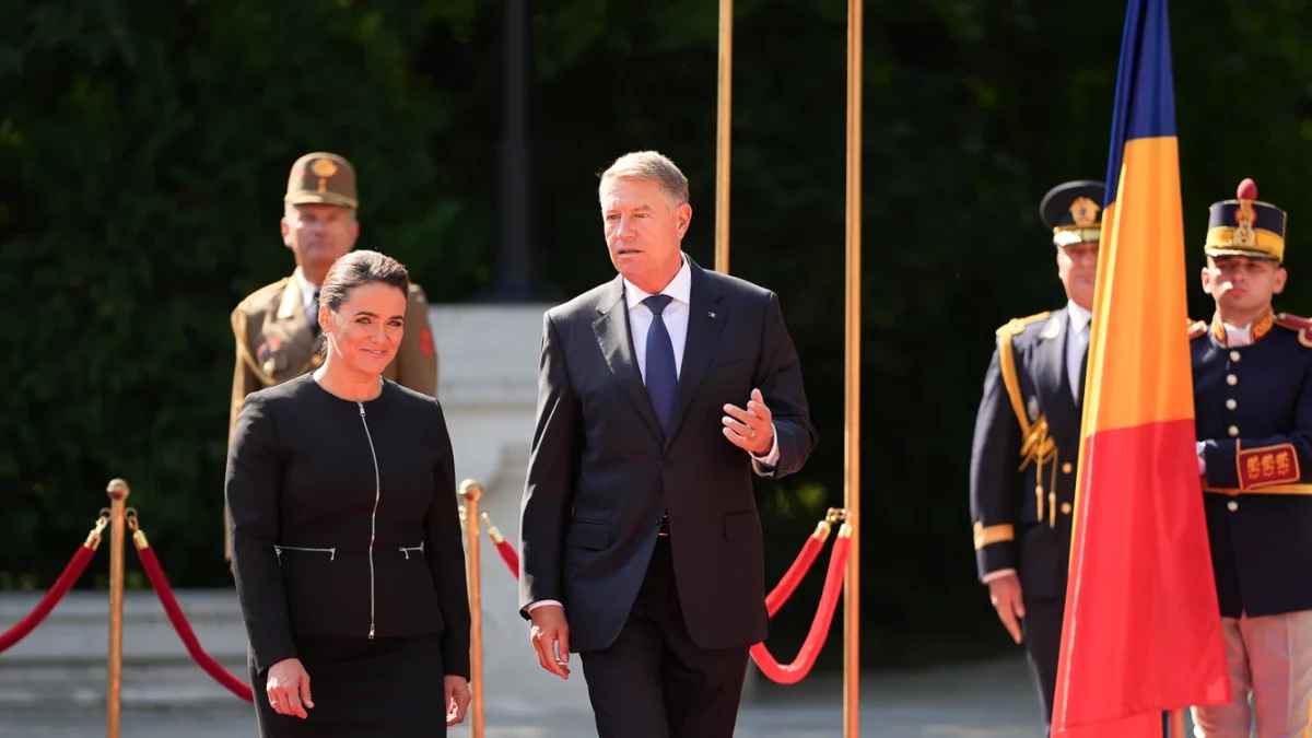 Vizitele lui Klaus Iohannis în străinătate continuă. Președintele României se va întâlni cu Katalin Novak