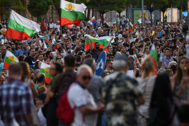 Protestatarii bulgari continuă manifestările împotriva planurilor de închidere a termocentralelor pe cărbune