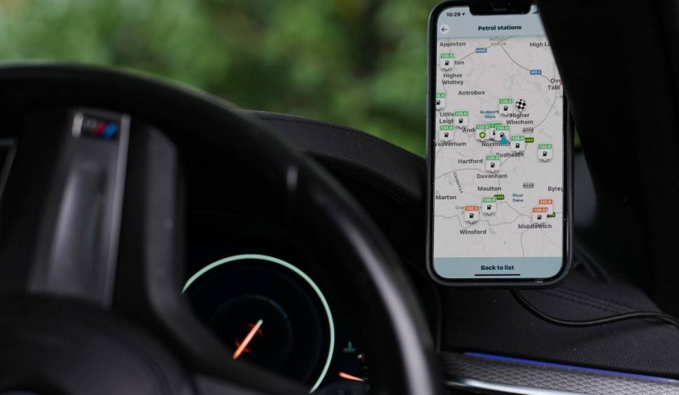 Waze a reactivat o funcție folosită des de șoferi, după ce aplicația a decis să renunțe la ea
