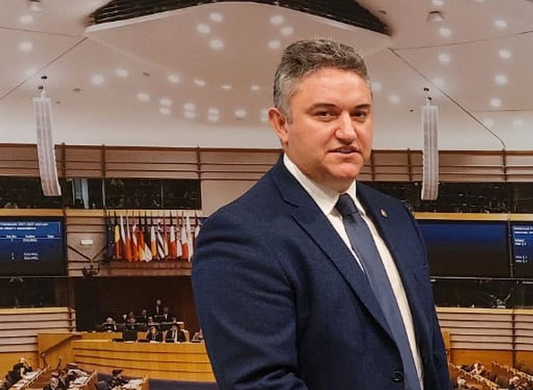 Deputatul AUR, Marius Ostaficiuc: „Nu este posibil ca un premier să se antepronunțe în cazul Roșia Montană!“