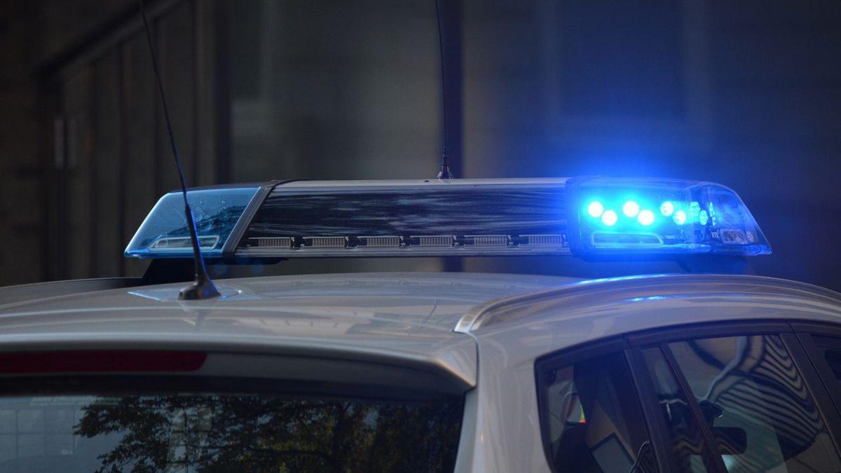 Femeie din București, administrator al unui bloc, înjunghiată mortal de un vecin