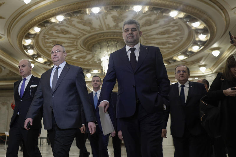 PNL și PSD au depus lista candidaților pentru europarlamentare, la BEC – LIVE VIDEO