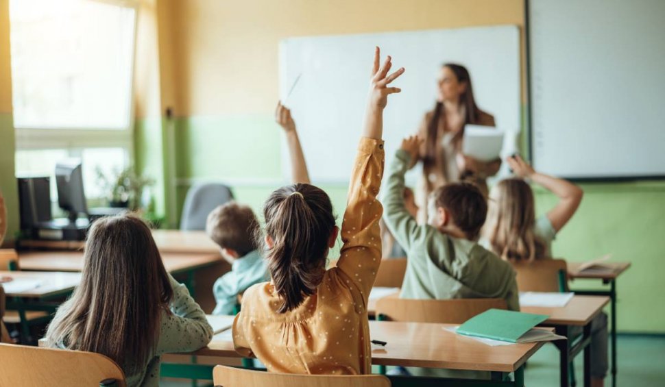 Detalii despre înscrierea la clasa pregătitoare 2024. Ce a transmis Ministerul Educației