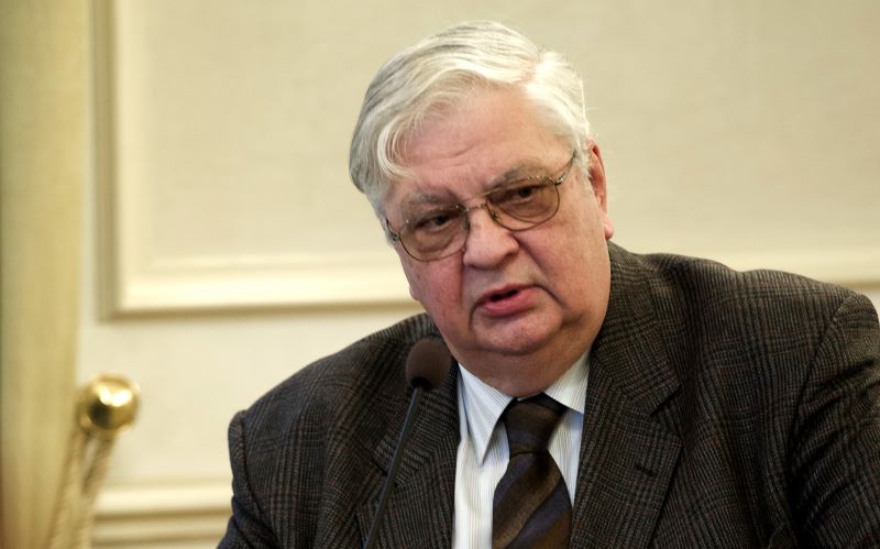 Economistul Mircea Coșea a dat verdictul: Vor crește impozitele și taxele pentru se putea echilibra bugetul!