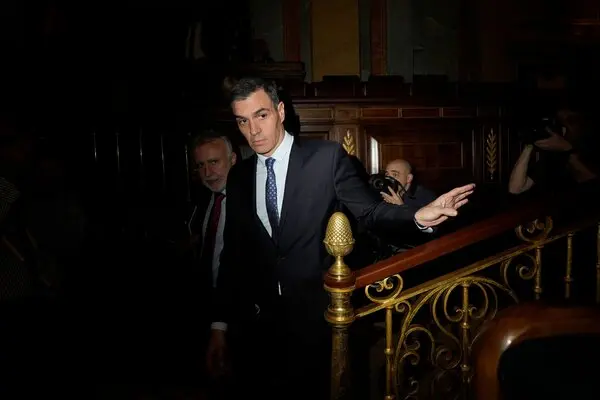 Decizie șoc în Spania! Iată ce a decis premierul Sanchez după după cinci zile de suspans privind ancheta faptelor de corupție