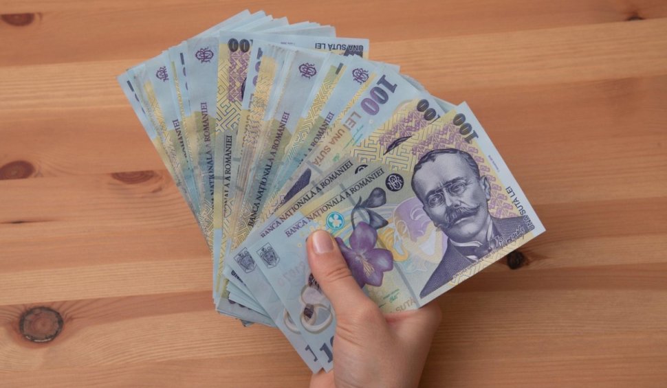 Spor pentru cât un salariu mediu pentru condiții grele de muncă pentru șefii de la Curtea de Conturi