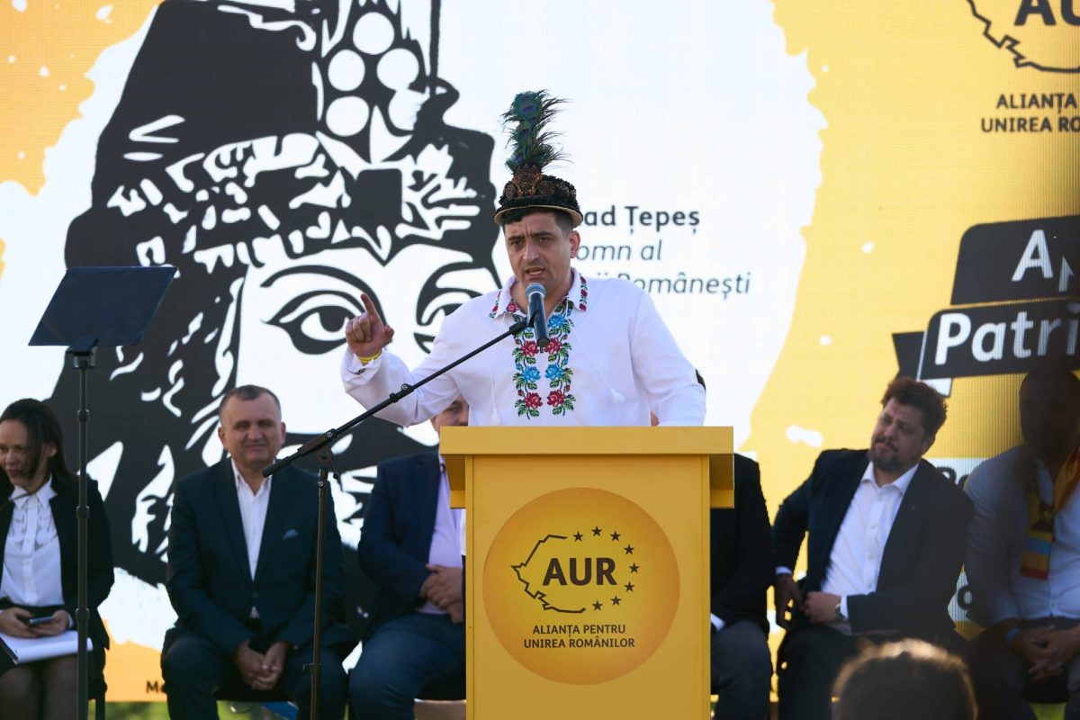 George Simion, președintele AUR: ”Mulțumesc de dragostea cu care ne-ați înconjurat! Votul vostru pe 9 iunie este arma cu care o să dăm partidului comascat în cap!”