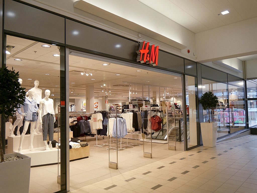 H&M România, cifră de afaceri mai mare cu 35% comparativ cu anul precedent