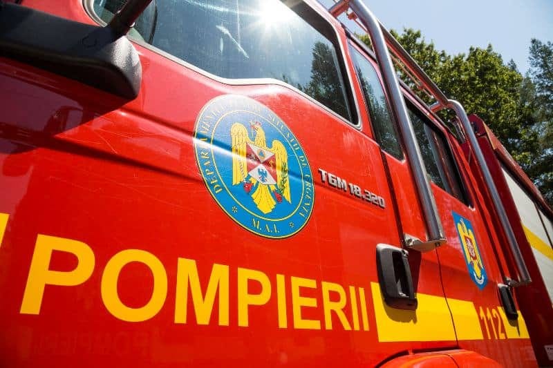 Incendiu la o locuință din localitatea Cuza Vodă, comuna Popricani. Flăcările au cuprins o casă – EXCLUSIV , UPDATE