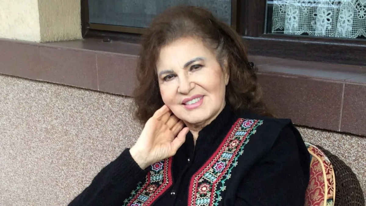 Imagini cu Irina Loghin, la 84 de ani. Cum a fost artista surprinsă de paparazzi, după o vizită la medicul estetician