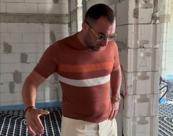 Pescobar și-a cumpărat penthouse în valoare de 2 milioane de euro! „O să am cinema, amfiteatru și piscină!”