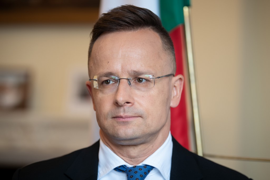 Guvernul Ungariei nu intenționează să participe în niciun fel la antrenarea soldaților ucraineni și la furnizarea de arme