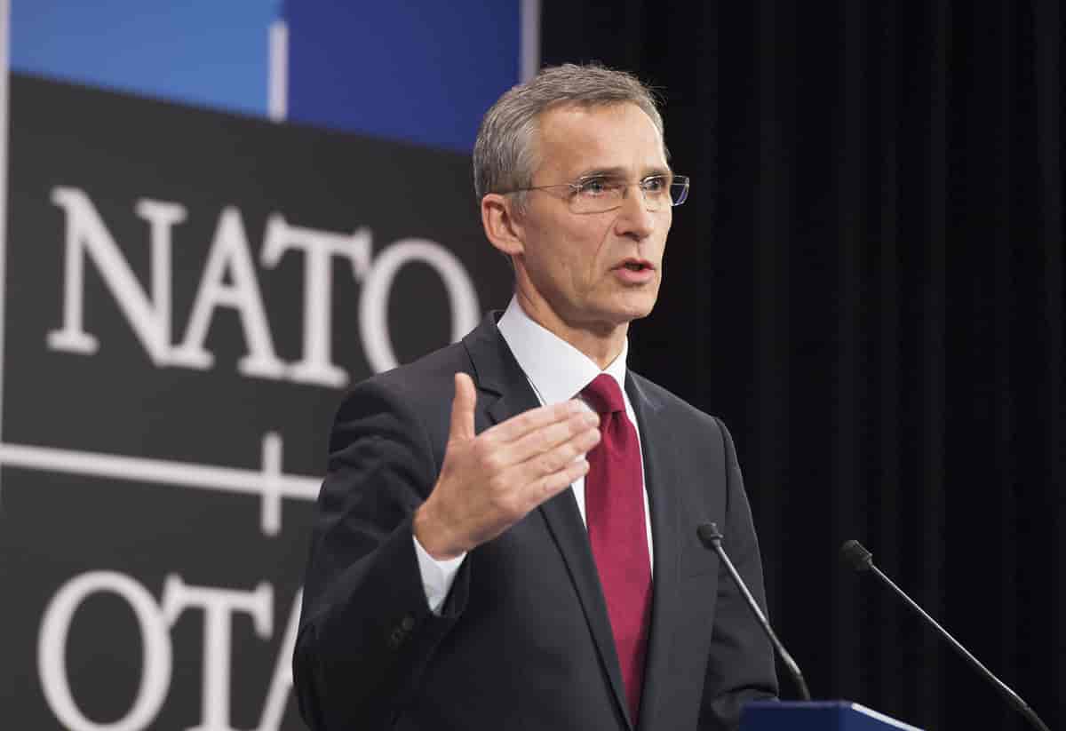 Stoltenberg spune că statele aliate Ucrainei trebuie să-i permită acesteia să lovească teritoriul rus