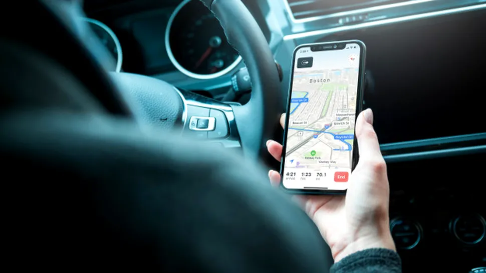 Șoferii sunt amendați dacă folosesc această aplicație pe telefon! Iată de ce au fost introduse restricțiile