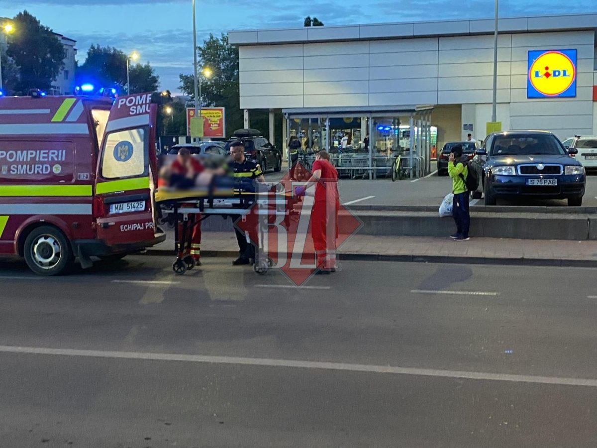 Un echipaj SMURD intervine în Galata în cazul unui bărbat care a căzut pe trotuar. Victima este rănită – FOTO